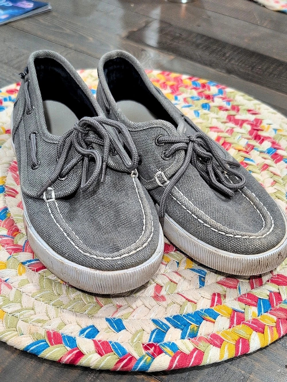 Nautica Spinnaker Youth Boat Shoe Gray & White US 4